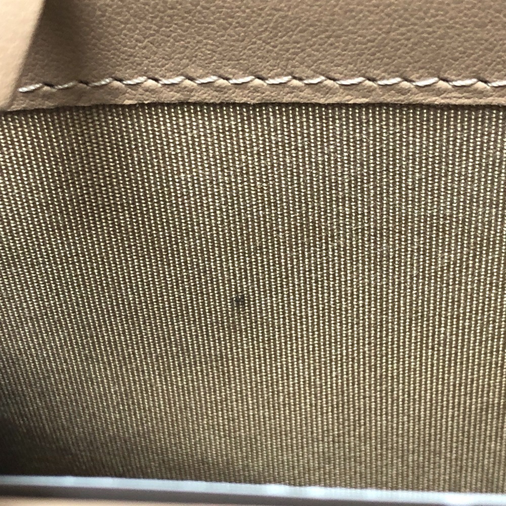 CHANEL Cream Caviar Leather Wallet - Picture 9 of 12
